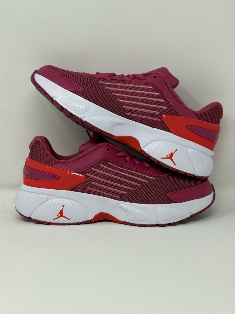 Size 10W- Jordan Jordan Trunner Flow Women's Shoes - IQ0701-601